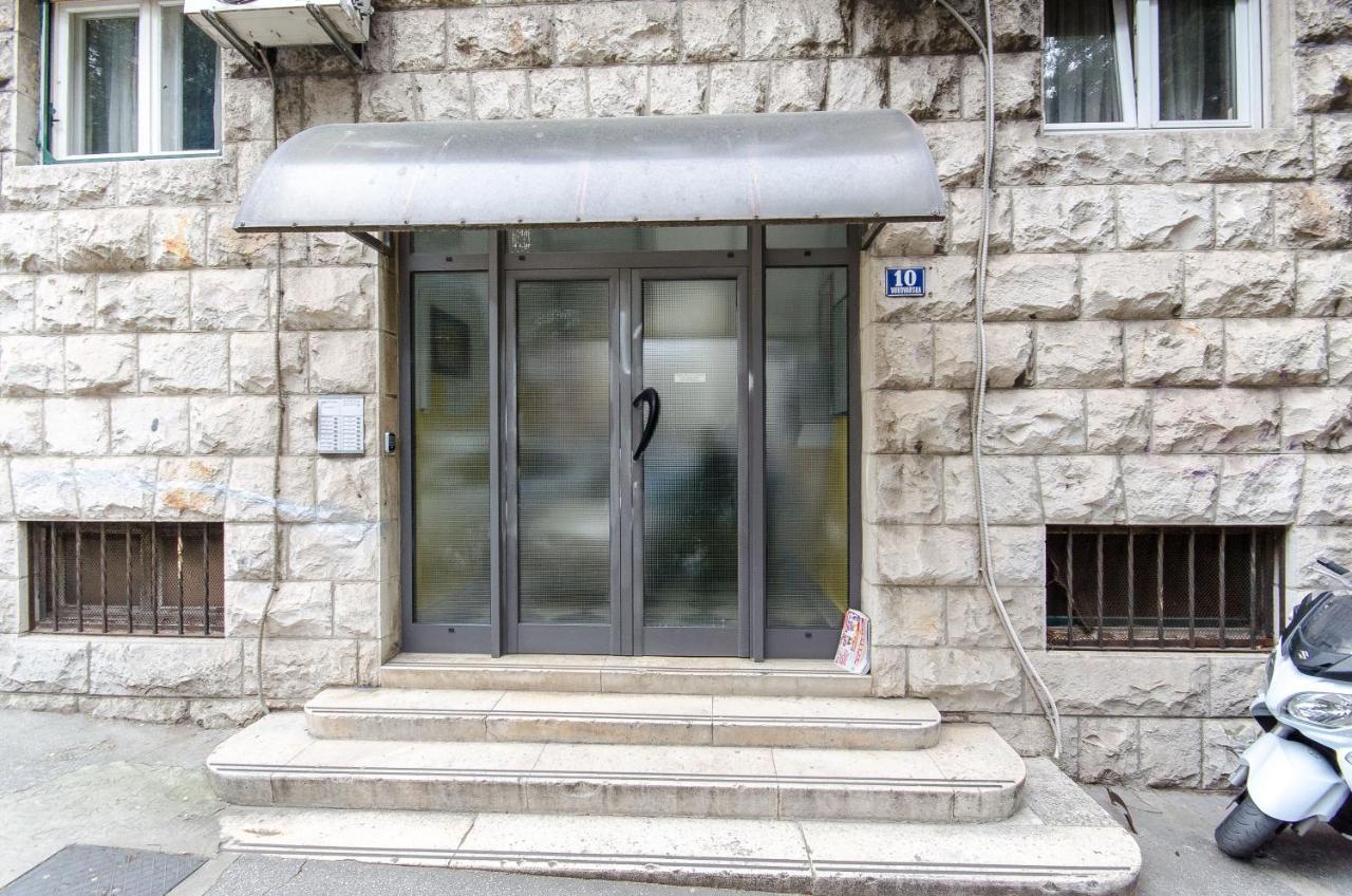 Blue Moon Split Apartment Exterior foto
